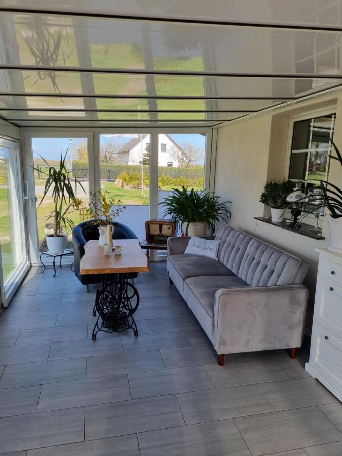 Ferienwohnung Editha Mit Wintergarten Katzow Luaran gambar