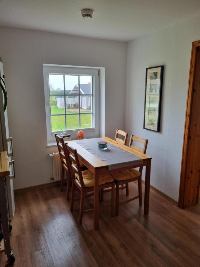 Ferienwohnung Editha Mit Wintergarten Katzow Luaran gambar